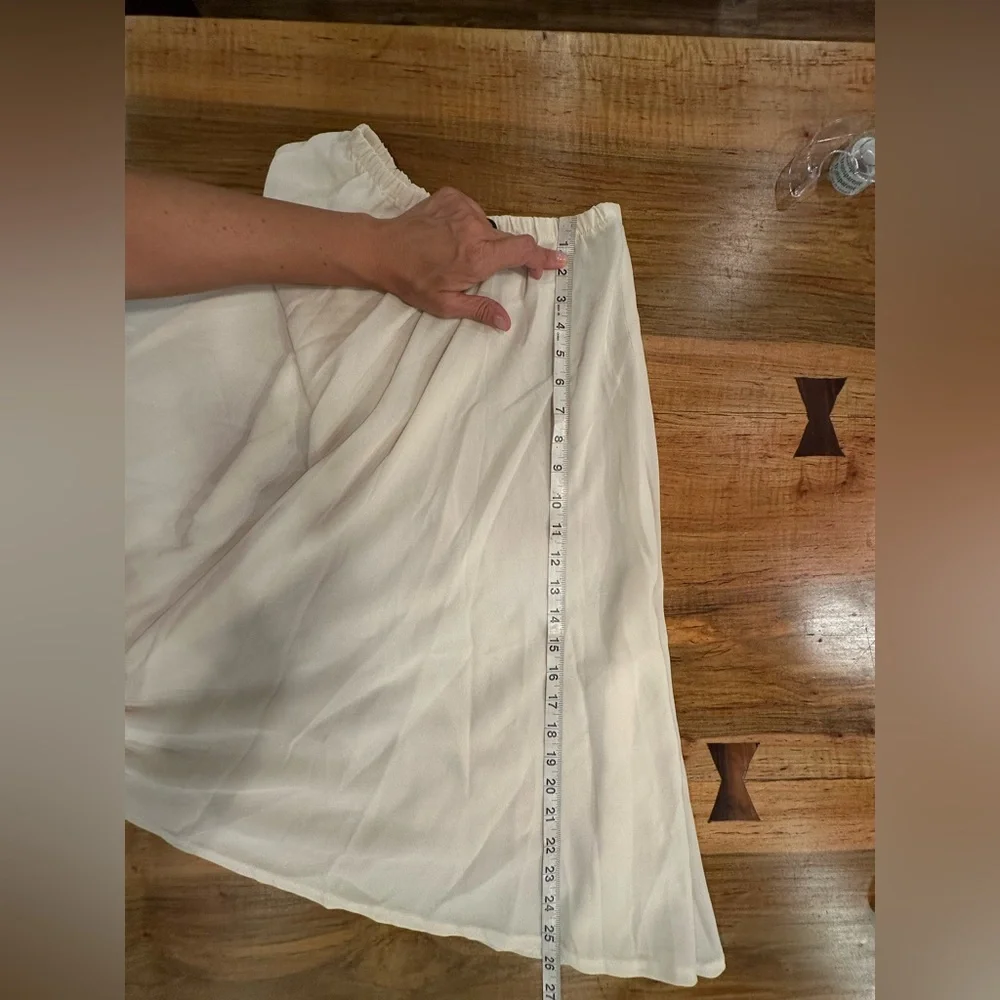 Vintage Cream Midi A Line Smocked Skirt EUC - Picture 5 of 5